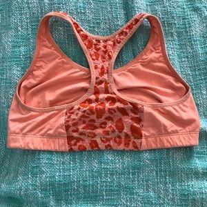 Vs pink sports bra